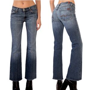 7 For All Mankind Low Rise Bootcut Jeans Size 30 Medium Wash Style U075055U-055U